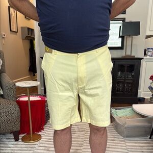 Men's Yellow Shorts 9” inseam. Casuals by Roundtree and Yorke